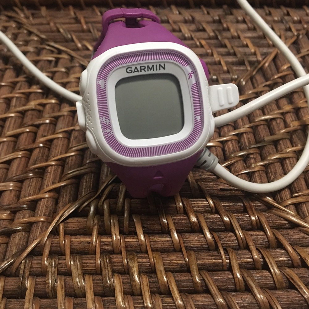 Garmin Forerunner 15 women’s GPS running watch